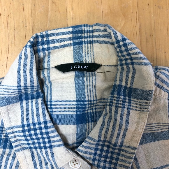 J Crew Plaid Buttondown Shirt in Medium - Picture 5 of 6